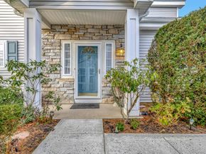 477 Woodscreek Court, Moriches NY 11955