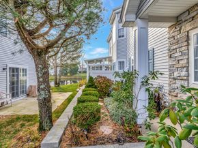 477 Woodscreek Court, Moriches NY 11955