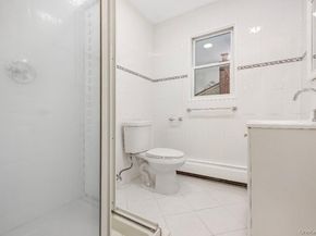 54 5th Street, Ronkonkoma NY 11779