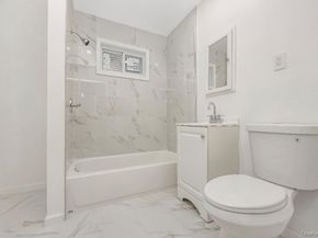 54 5th Street, Ronkonkoma NY 11779