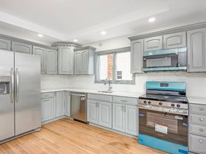 54 5th Street, Ronkonkoma NY 11779