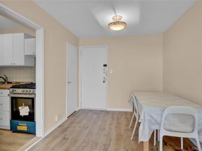 54-44 Little Neck Parkway 6V, Little Neck NY 11362