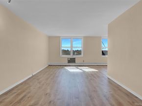 54-44 Little Neck Parkway 6V, Little Neck NY 11362