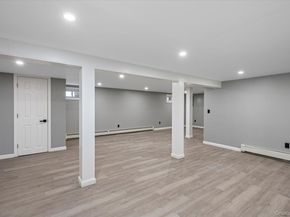 41 Embargo Place, North Babylon NY 11703