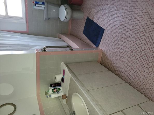 65 Marie Street, Lindenhurst NY 11757