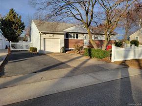65 Marie Street, Lindenhurst NY 11757