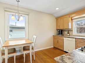 246 W 10th Street, Deer Park NY 11729