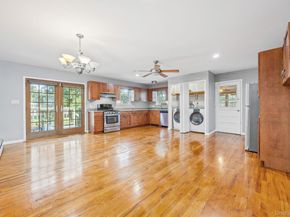 37 Bailey Avenue, Bay Shore NY 11706