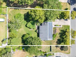 37 Bailey Avenue, Bay Shore NY 11706