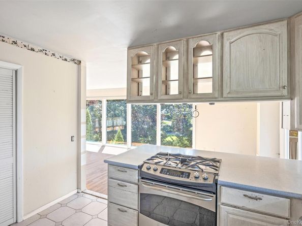 3 Beach Plum Drive, Asharoken NY 11768