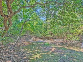 3 Beach Plum Drive, Asharoken NY 11768