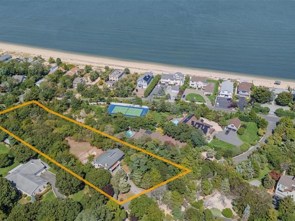 3 Beach Plum Drive, Asharoken NY 11768