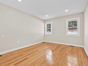 244-89 61st Avenue, Little Neck NY 11362