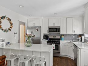 73 Montauk Trail, Ridge NY 11961