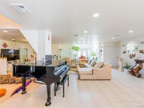 19 Wayside Lane, Wantagh NY 11793