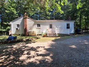 40 Christian Avenue, Setauket NY 11733
