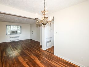 220-04 Stronghurst Avenue 185, Queens Village NY 11427