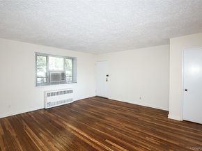 220-04 Stronghurst Avenue 185, Queens Village NY 11427