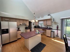 24 Kimberly Court, Baiting Hollow NY 11933