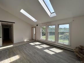 24 Kimberly Court, Baiting Hollow NY 11933