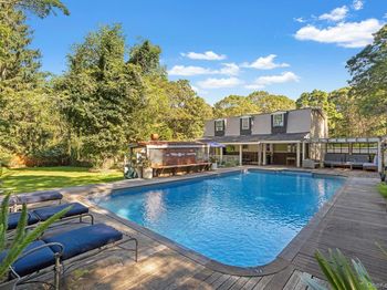 18 Glade Road