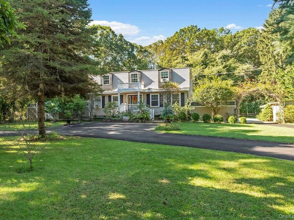 18 Glade Road, Springs NY 11937
