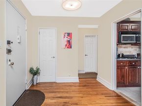 3201 Grand Concourse 2E, Bronx NY 10468