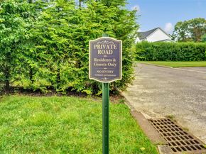 5B Fanning Avenue, Hampton Bays NY 11946