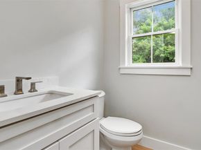 5B Fanning Avenue, Hampton Bays NY 11946