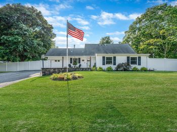 52 White Pine Way