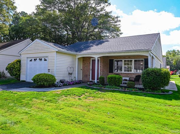 324 Brownfield Drive, Ridge NY 11961