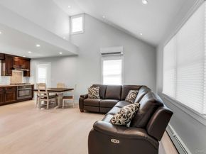 9 Arkays Avenue, East Islip NY 11730
