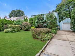 253 Raff Avenue, Carle Place NY 11514