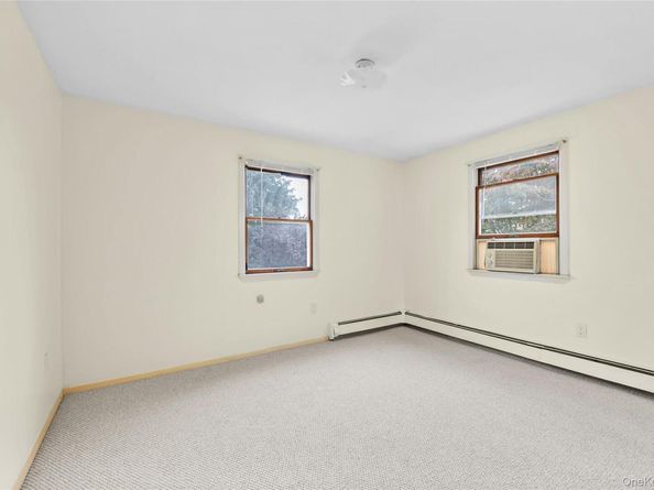 253 Raff Avenue, Carle Place NY 11514