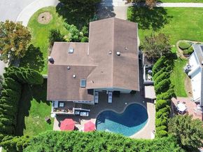 2 Flower Lane, Jericho NY 11753