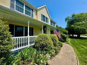 4 Simeon Road, Jamesport NY 11901