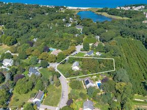 4 Simeon Road, Jamesport NY 11901