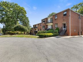26 Fieldstone Drive 5B, Hartsdale NY 10530