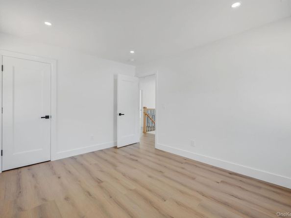 39 Lakeview Drive, Middle Island NY 11953