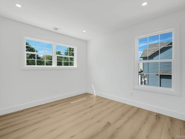 39 Lakeview Drive, Middle Island NY 11953