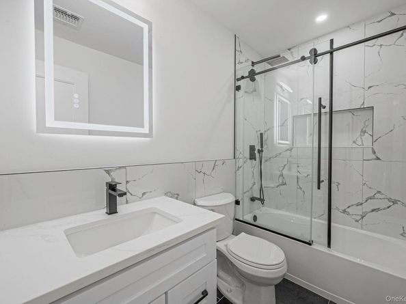 39 Lakeview Drive, Middle Island NY 11953