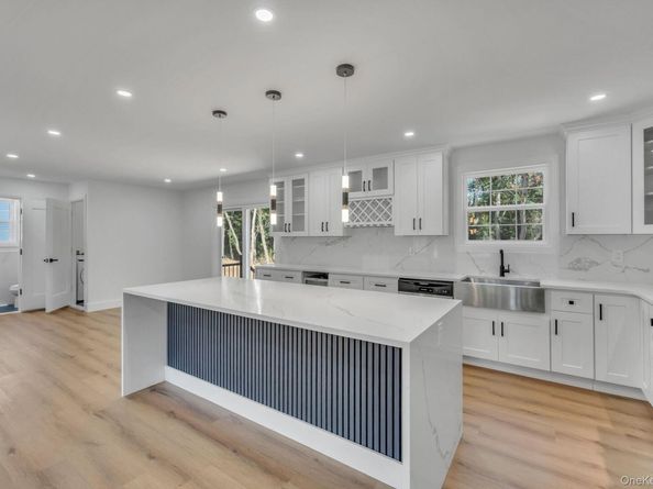 39 Lakeview Drive, Middle Island NY 11953