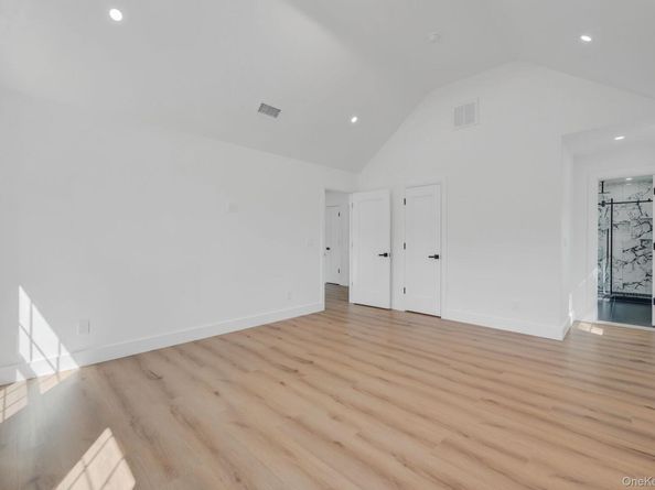 39 Lakeview Drive, Middle Island NY 11953