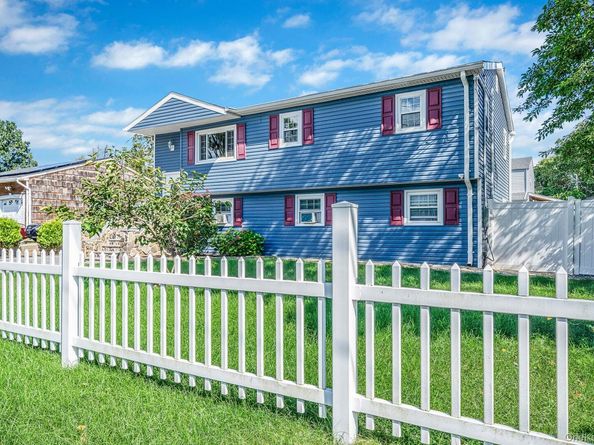 93 Maida Avenue, Deer Park NY 11729