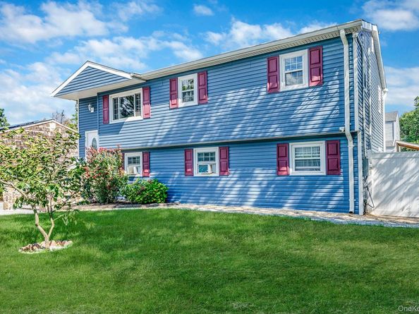 93 Maida Avenue, Deer Park NY 11729