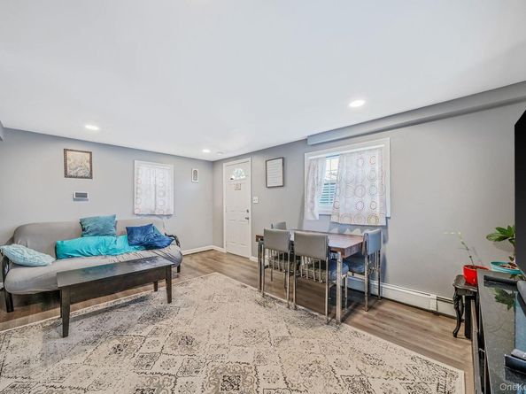 93 Maida Avenue, Deer Park NY 11729