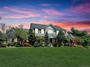36 Ashley Circle, Manorville NY 11949