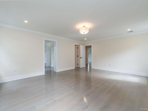 957 Peconic Bay Boulevard, South Jamesport NY 11970
