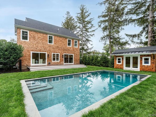 957 Peconic Bay Boulevard, South Jamesport NY 11970