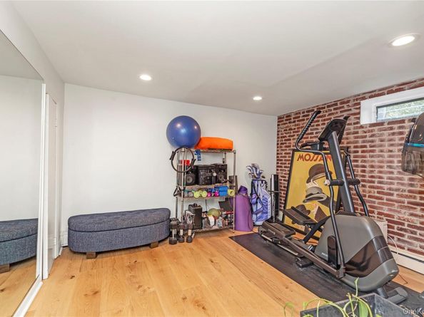 69 Lamberson Street, Valley Stream NY 11580